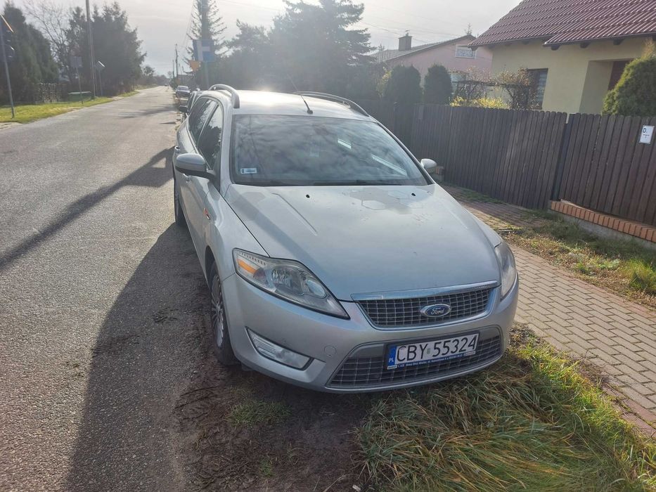 Ford Mondeo 2010r  2.0 tdci 140km