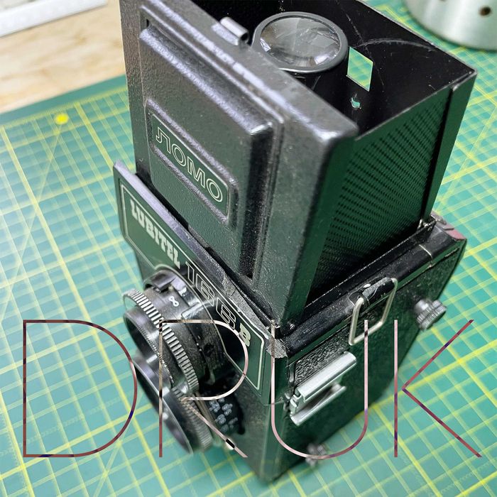 ЛОМО Любитель 166 Справний LOMO LUBITEL 166 трохи на корпусі цяточка є