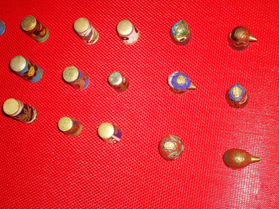 Colecção de Dedais de Cloisonne