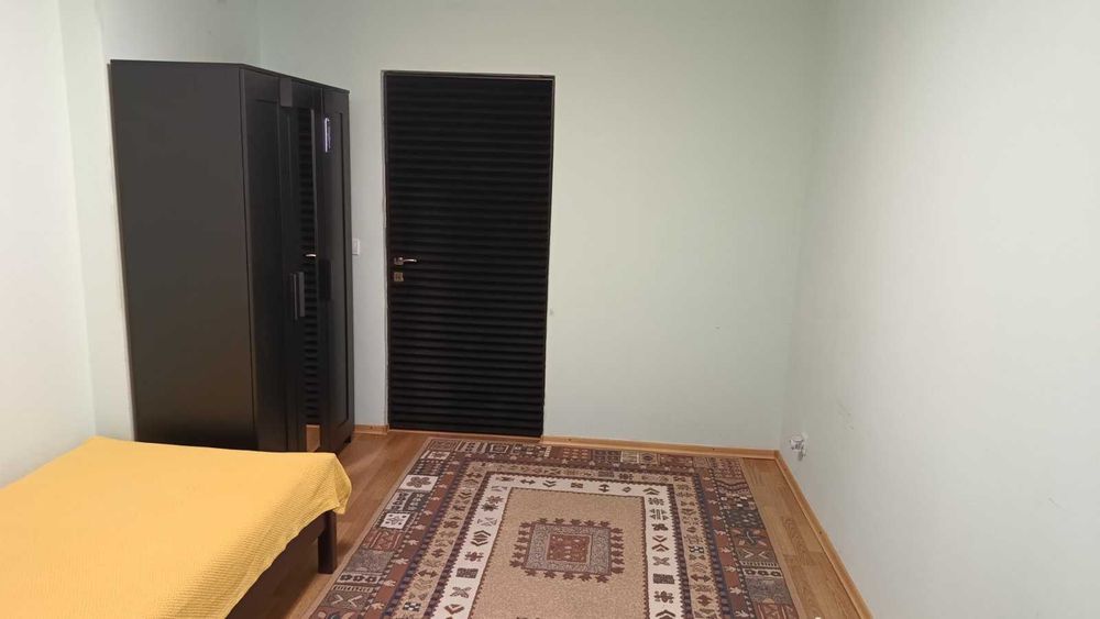 Без комісії кімната в 3-к квартирі на вул. Максимовича, 7в