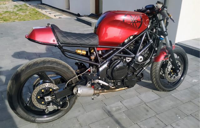 TRX 850 cafe racer custom