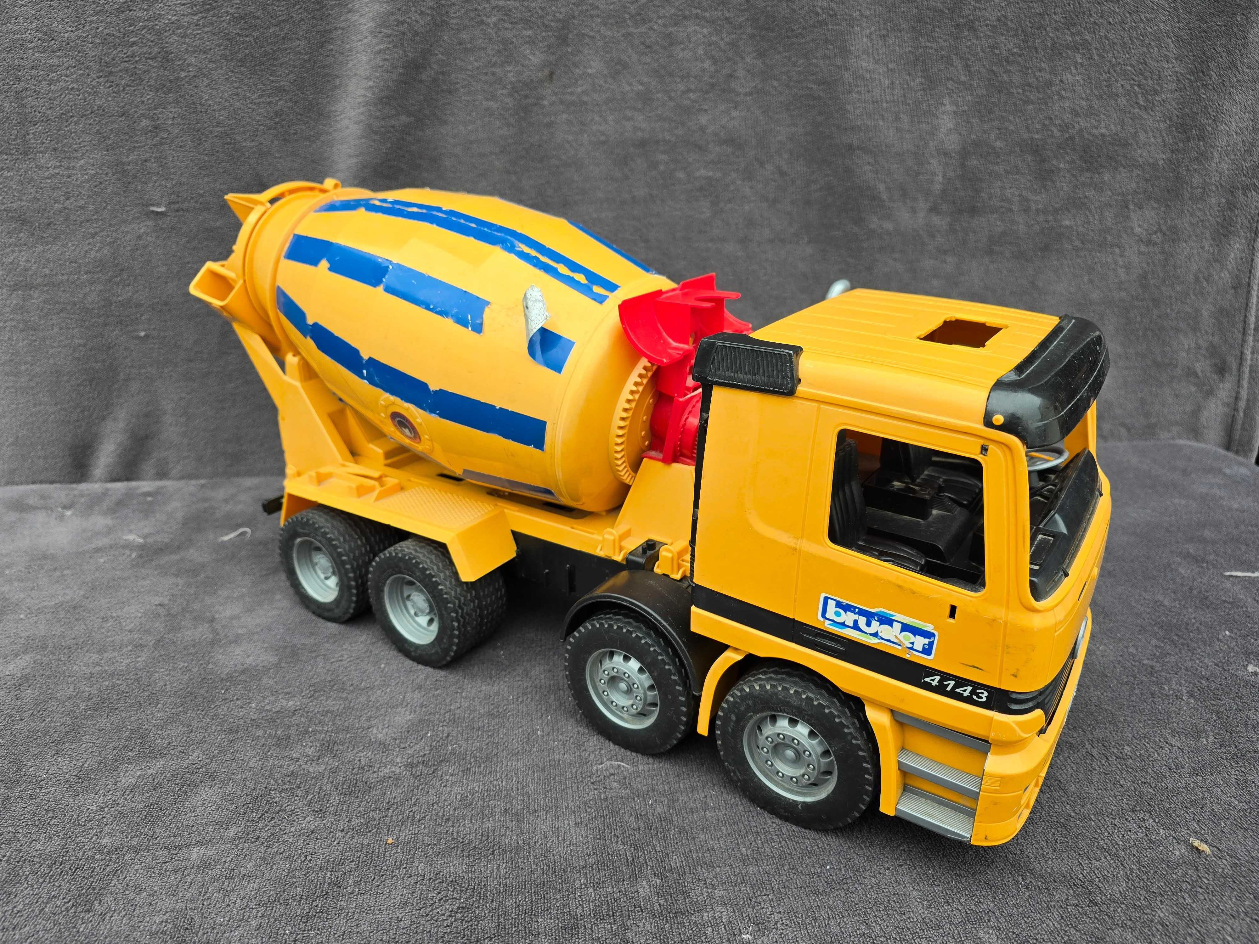 02654 Mercedes Benz Actros betoniarka