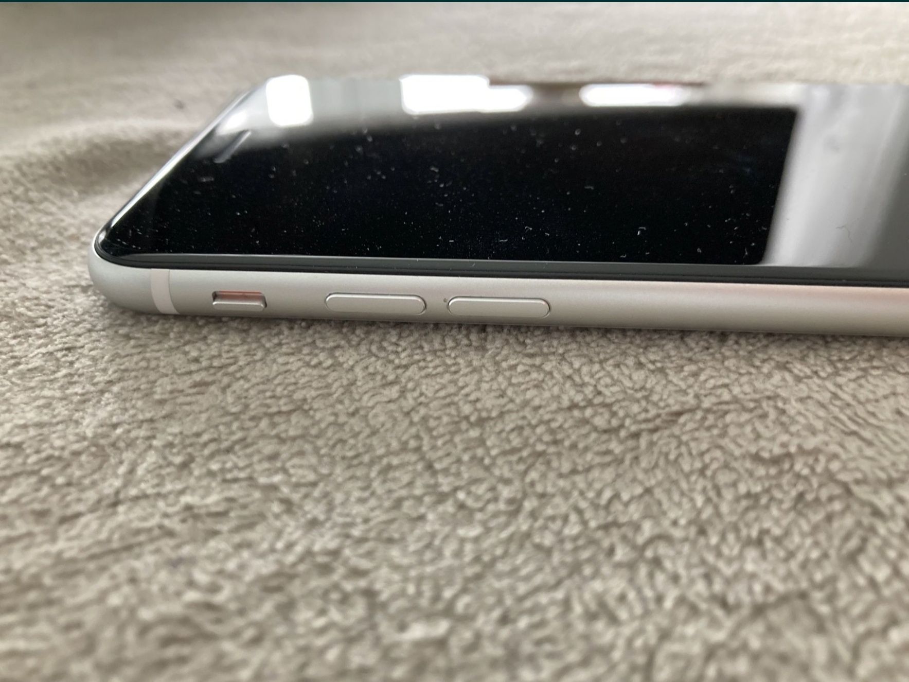 Apple iPhone SE 2020 pamięć RAM/ROM 3/256 GB White