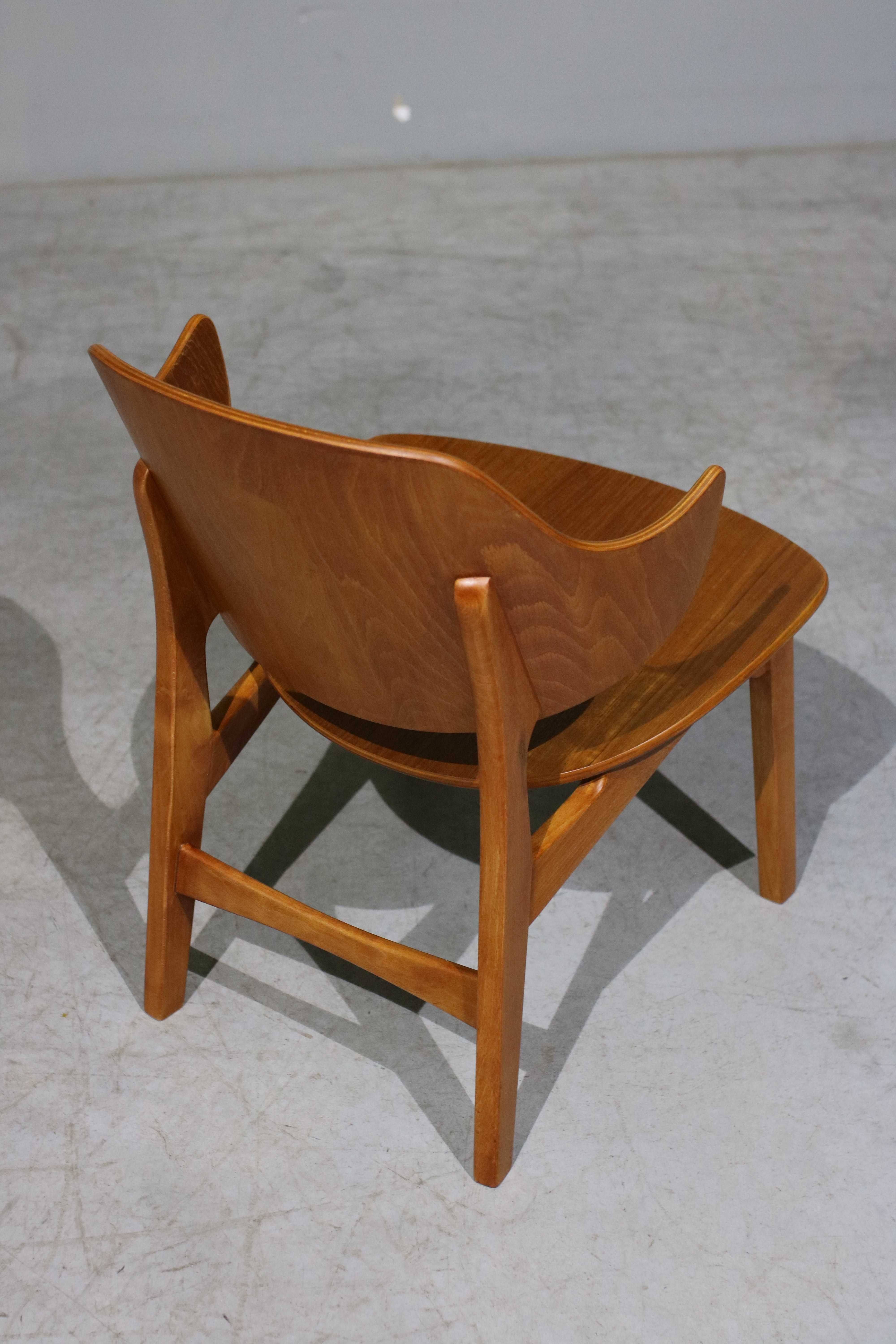 Cadeira Ib Kofod Larsen| Chair design| Mid-Century