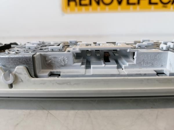 Plafonier frente MERCEDES-BENZ Classe C (W204)