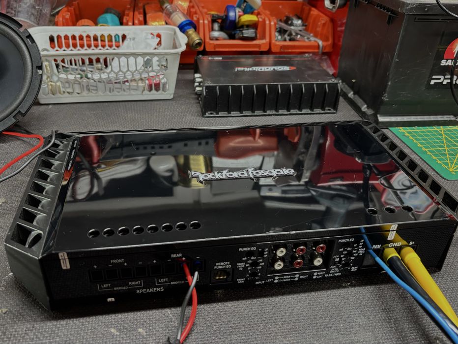 Rockford Fosgate T600.4 wzmacniacz samochodowy 4 kanały