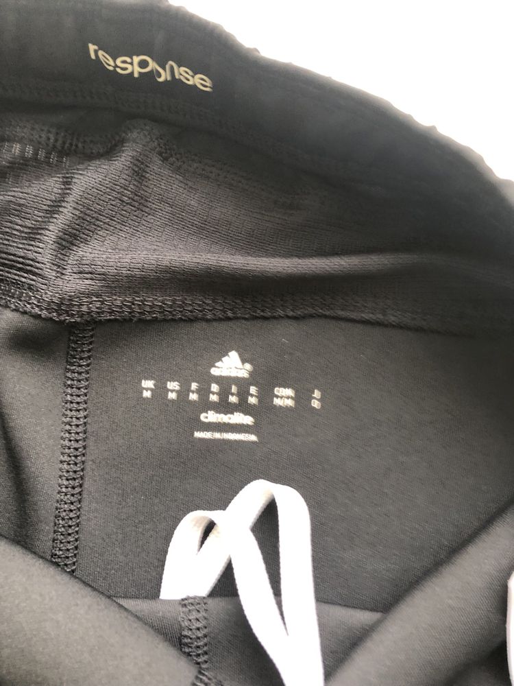 Чорні спортивні бріджі Adidas  M