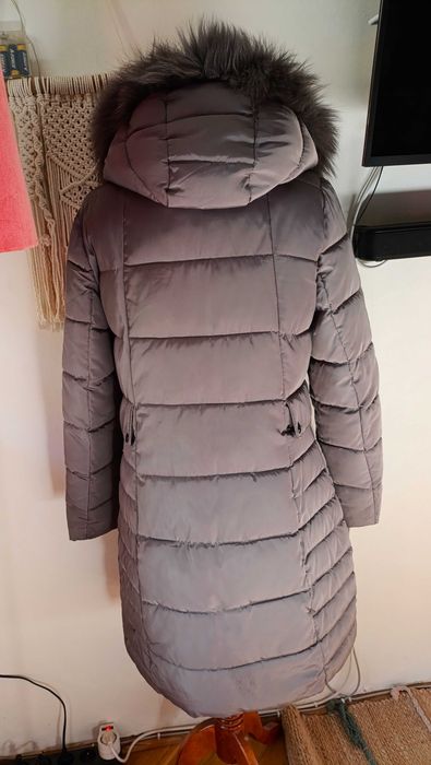 Włoska, ciepła pikowana kurtka, płaszcz z kapturem