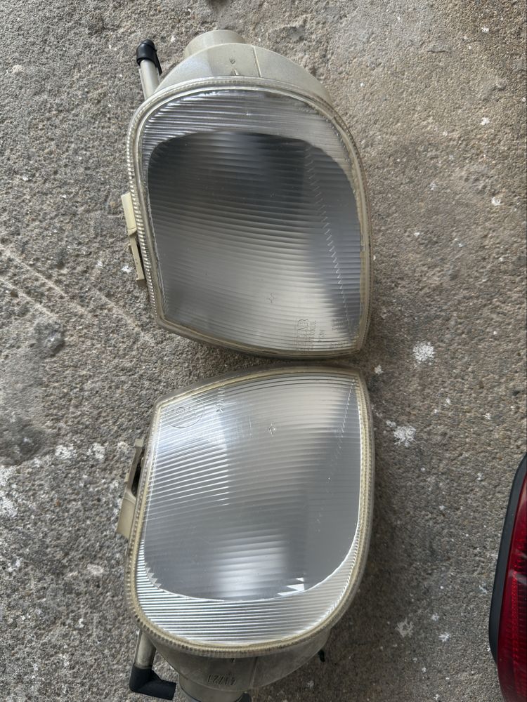 Vendo faróis de polo 98