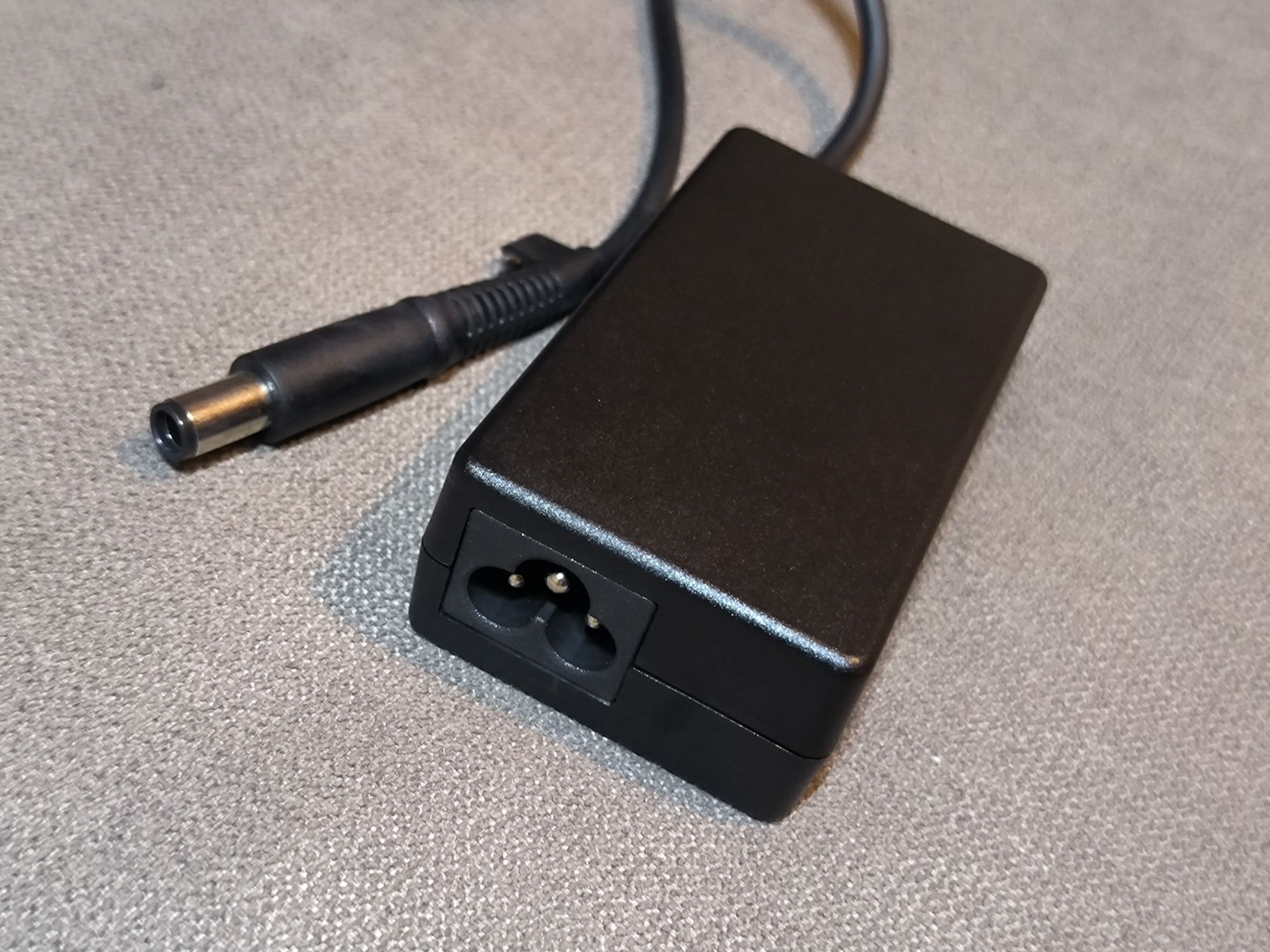 Zasilacz do laptopa HP, Dell,  65W 7,4 x 5 mm z pinem