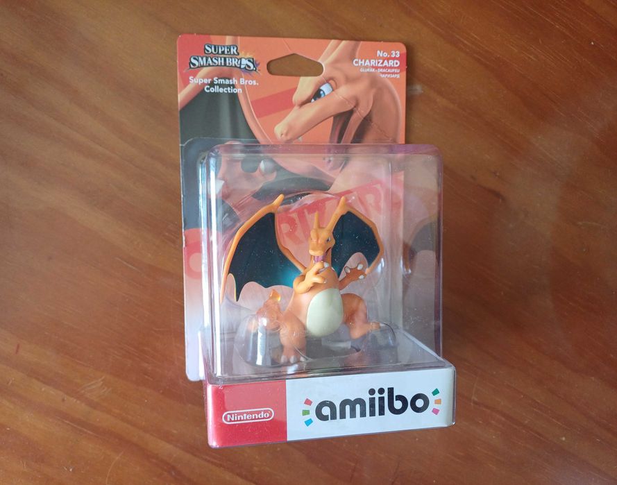 Amiibo Nintendo Charizard N°33 Novo