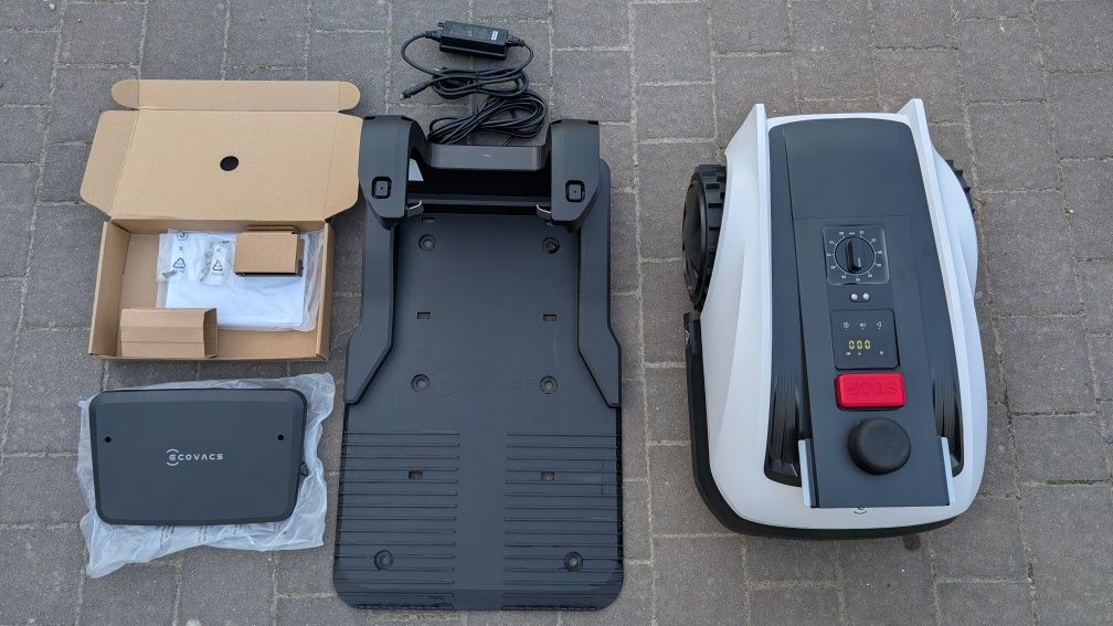 Robot koszący Ecovacs panorama o500