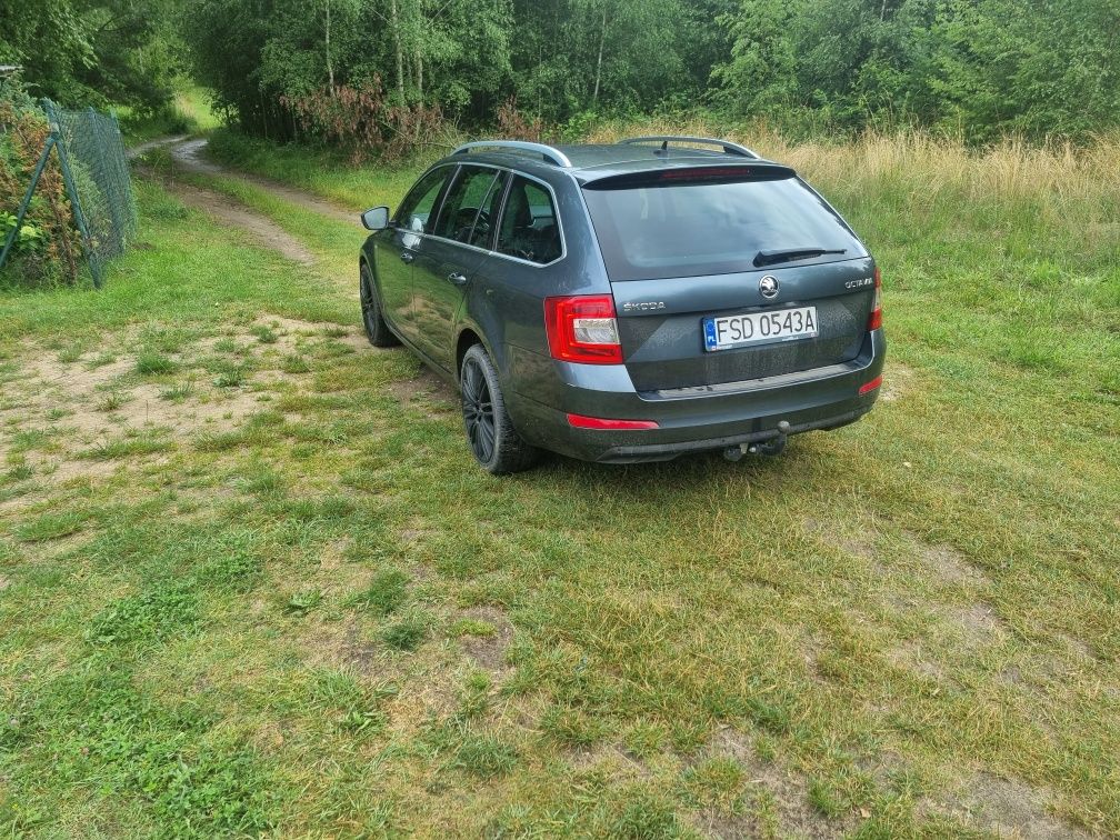 Skoda Octavia III laurin&klement 2.0 tdi automat webasto canton