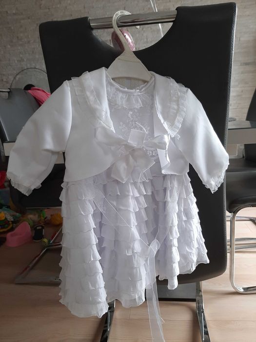 Sukienka do chrztu rozm.68 bolerko plus czapeczka, zestaw wiosna/lato