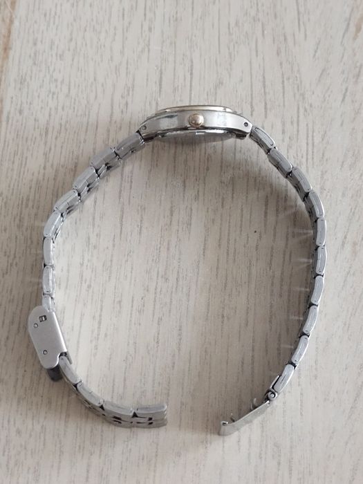 Часы женские Япония Infinity кварцевые