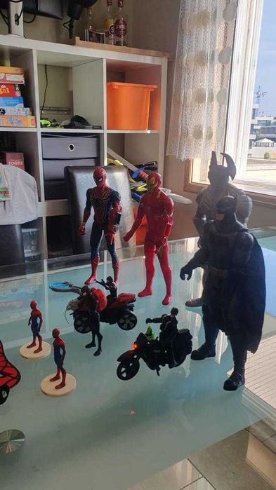 Super-heróis diversos
