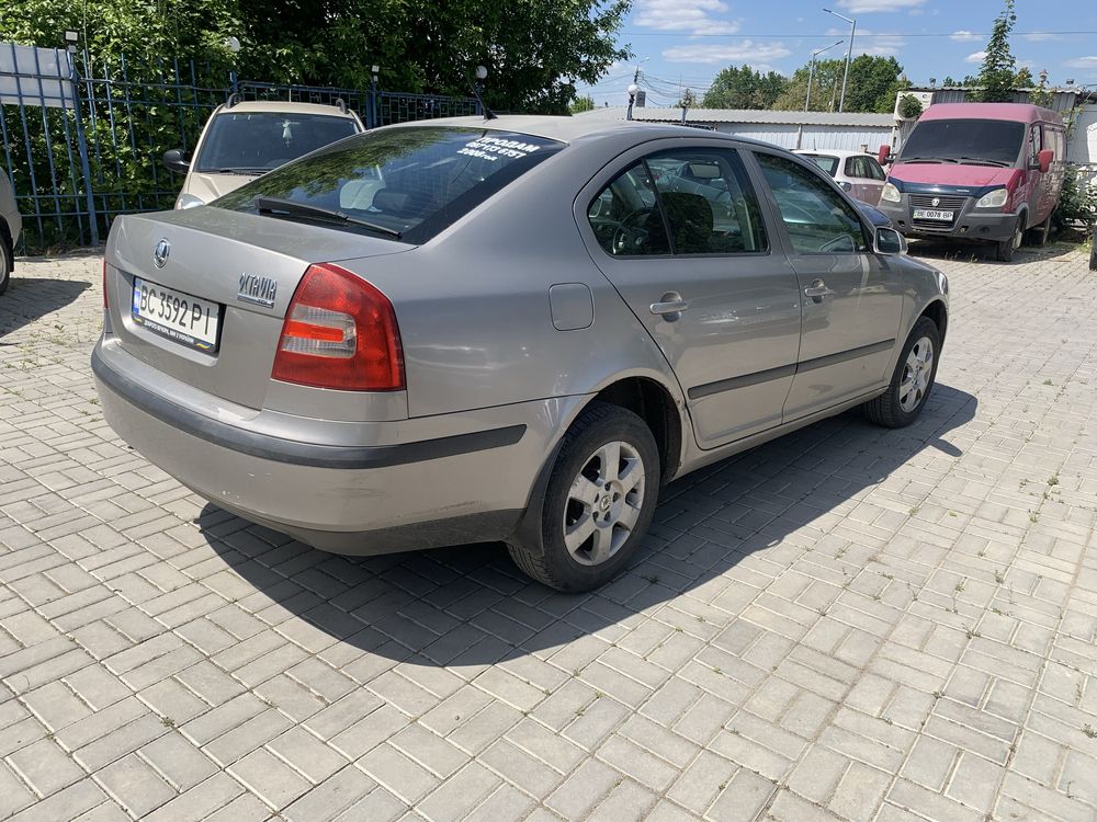 Skoda Octavia A5 1.9 TDI автомат