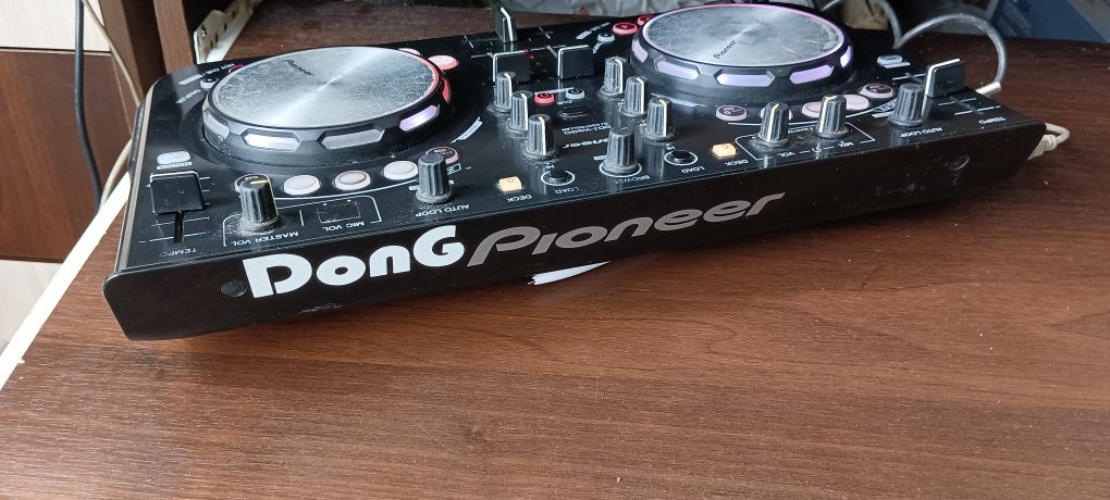 Контроллер Pioneer DDJ-WEGO