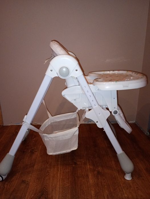 Fotelik do karmienia