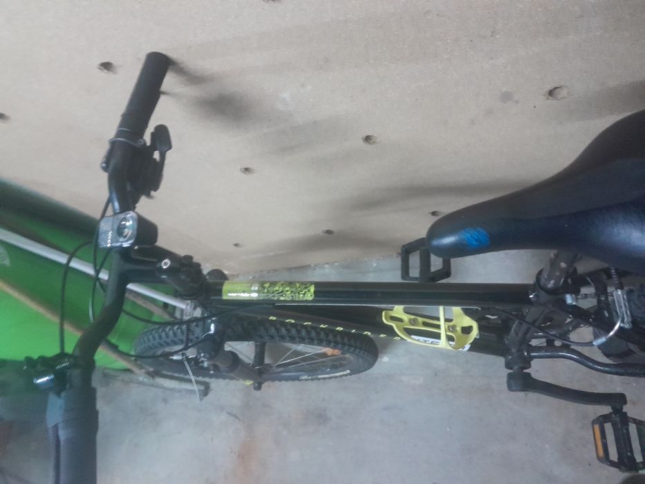 Disponível bike de criança