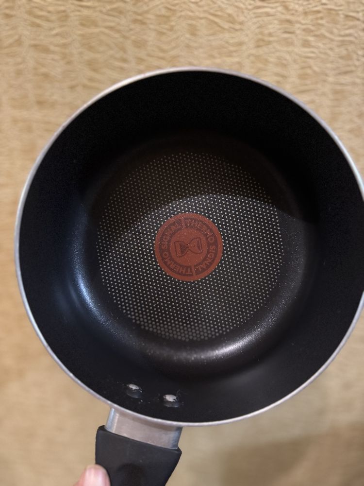 Сковородки и сотейник tefal