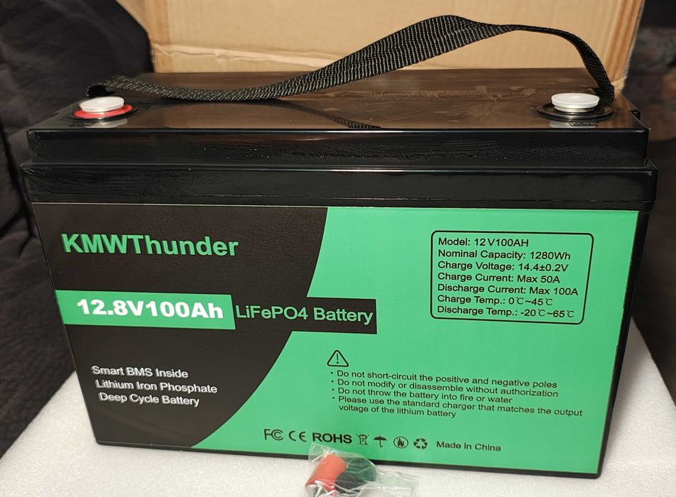 Akumulator 12.8 Volt, 100 Ah. LifePo4  waga tylko 11 kg
