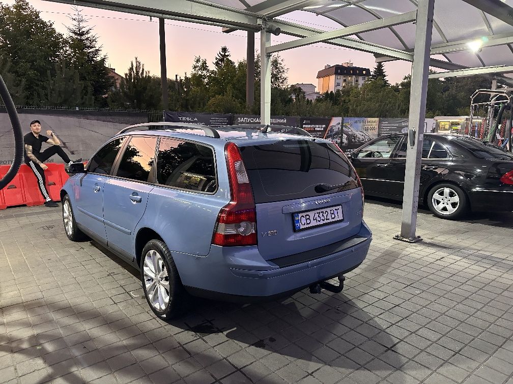 Volvo v50 2.0tdi