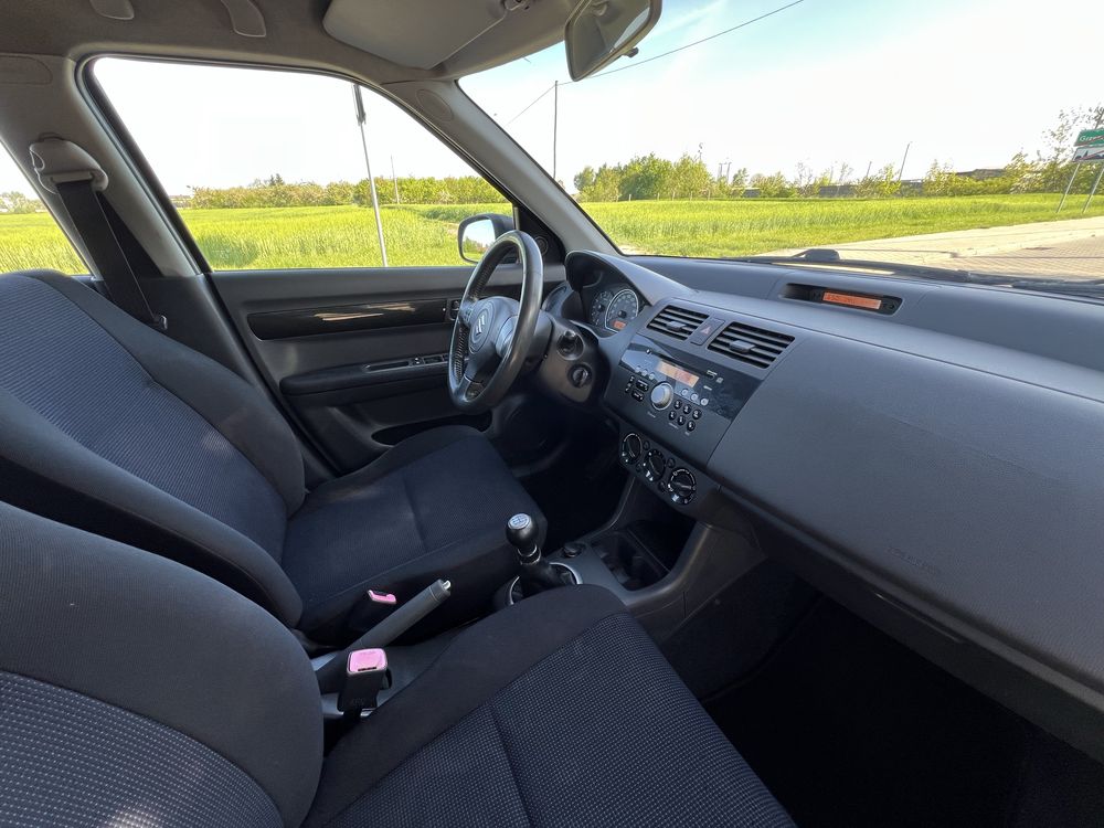 Suzuki Swift • 1.3i • 5-drzwi • Klima • 2007r •