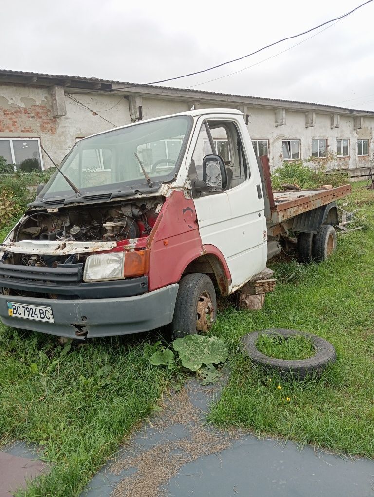 Продам Форд транзит.