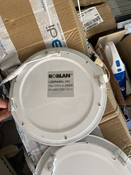Focos LED 3000k 18W