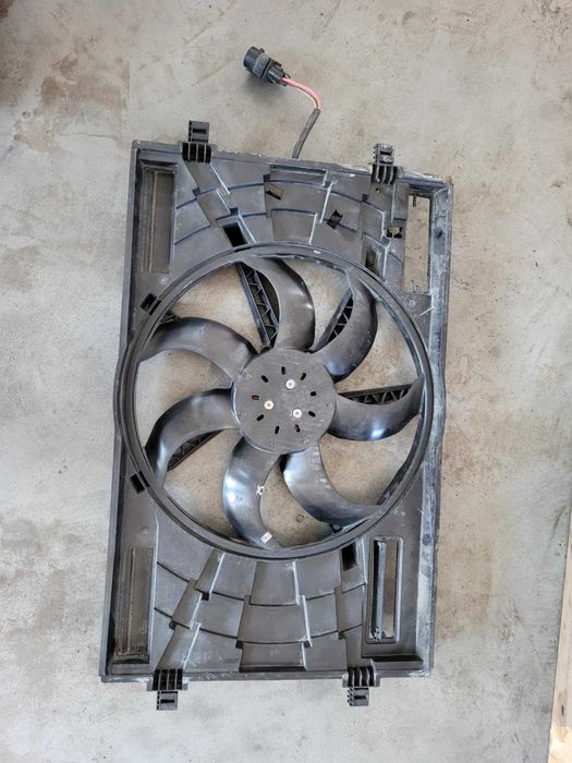 Wentylator chłodnicy audi a3 8v sedan lift