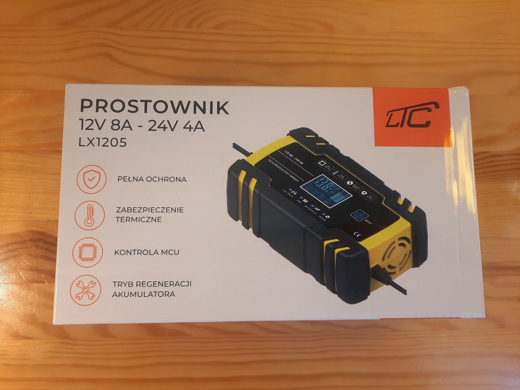 Prostownik samochodowy LTC z funkcją naprawy
