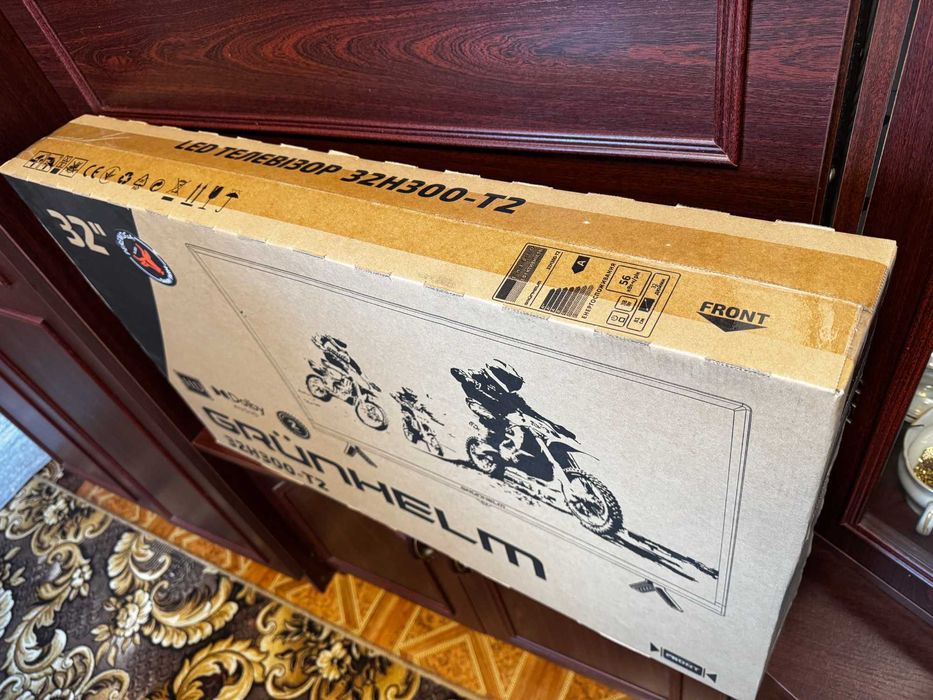 Телевізор НОВИЙ Grunhelm 32