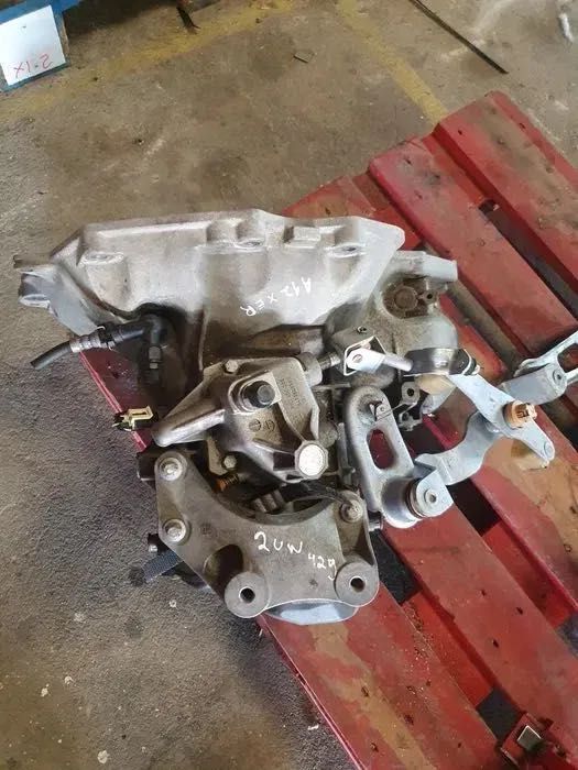 Caixa de velocidades opel corsa a13xer 2uw429