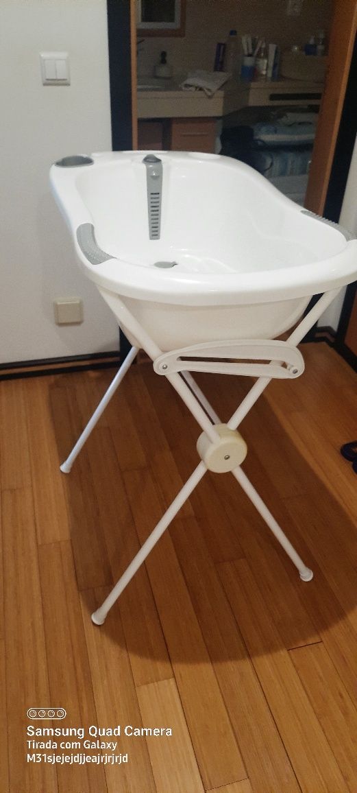 Banheira olmitos com suporte