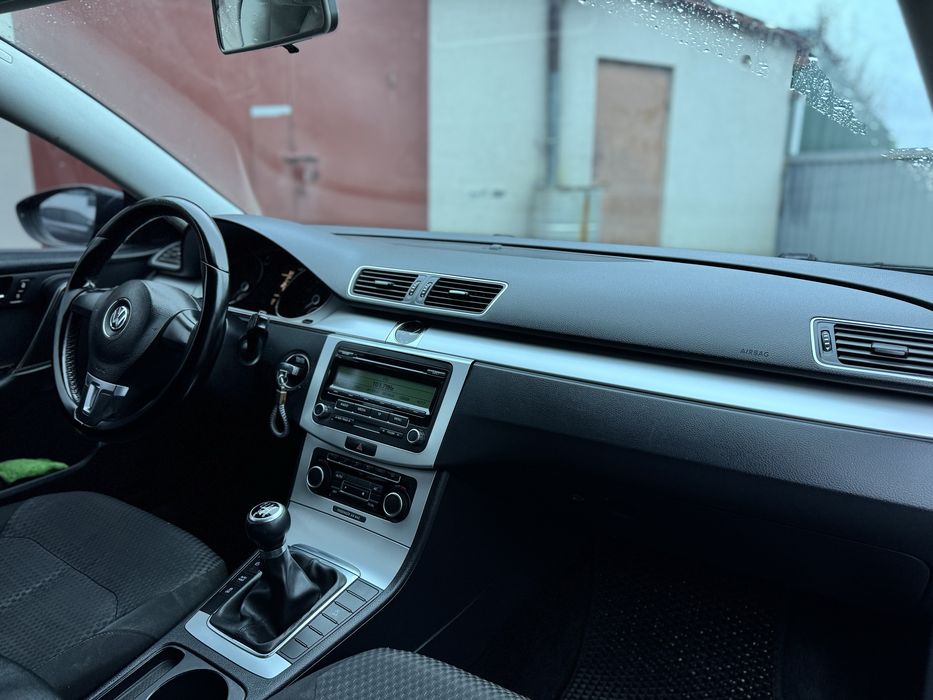 Passat B7 1.6 TDI 2011 рік!