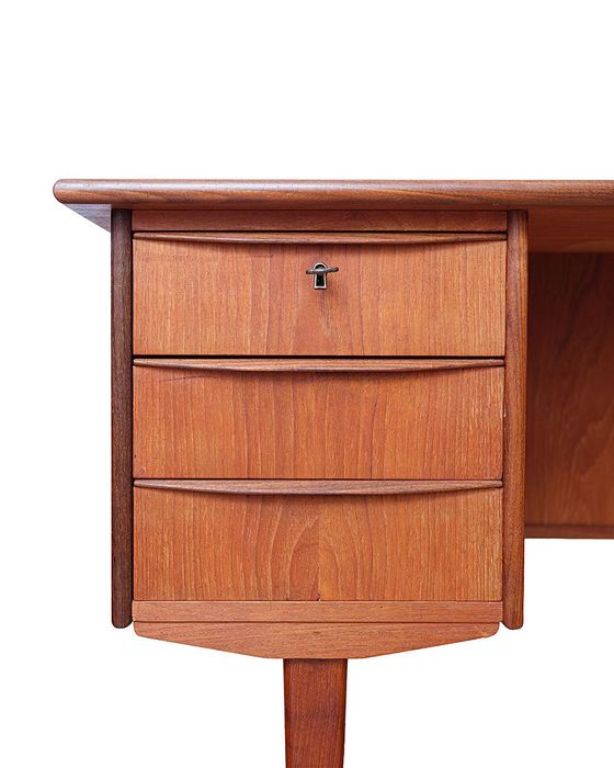 Duńskie biurko, drewno teak, lata 70-te. Mid century modern.