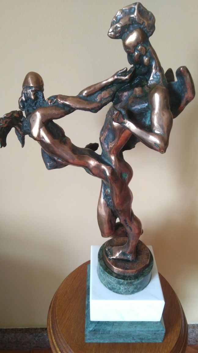 Бронзова скульптура " PARIS " робота 1995р. скульптора Чехіївського