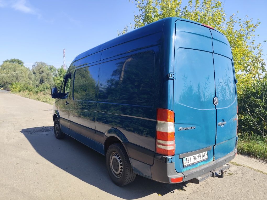 Мерседес Спрінтер 2.2
