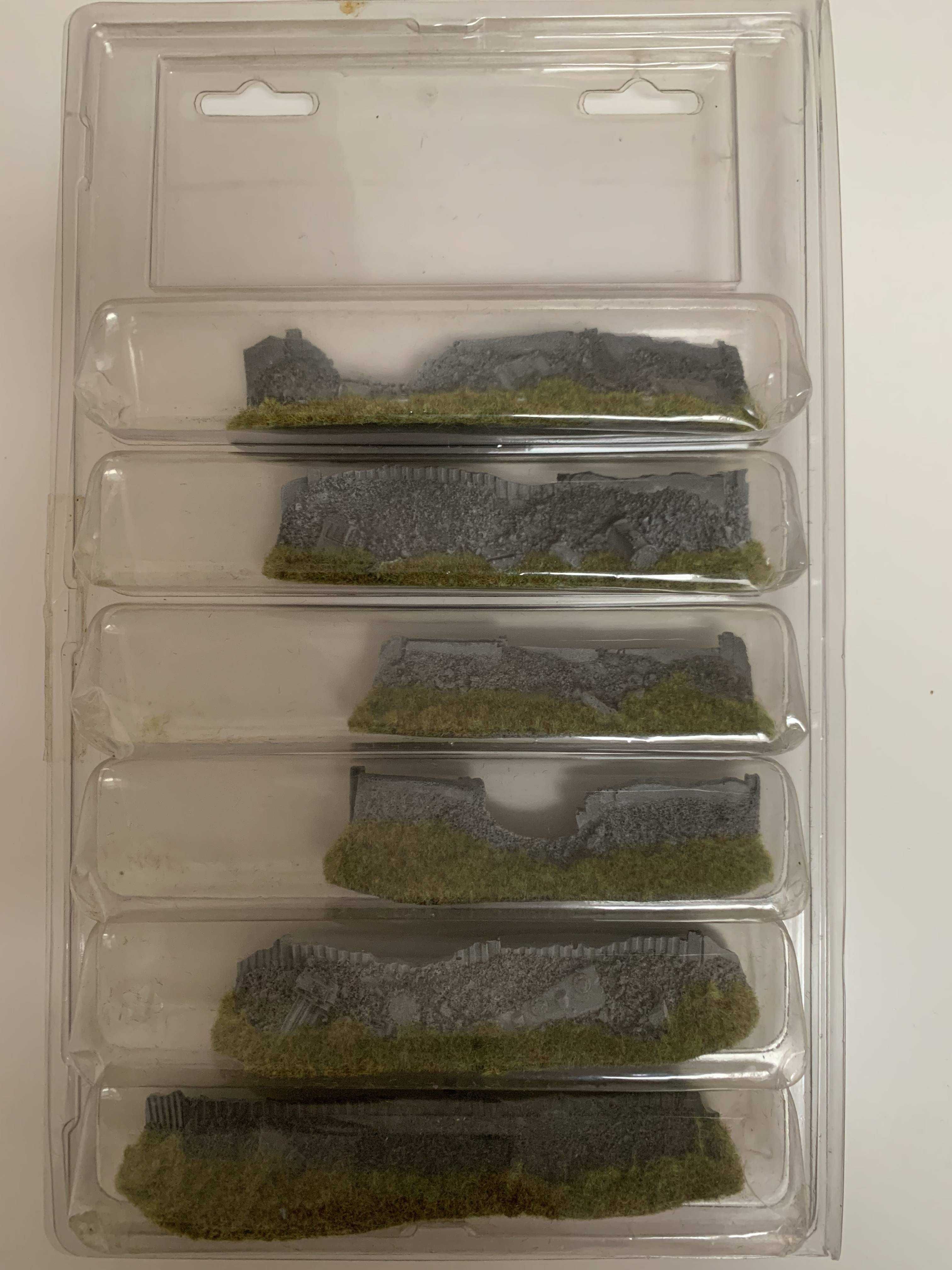 Warhammer Battle: Citadel Scenery - Walls and Barricades 40k