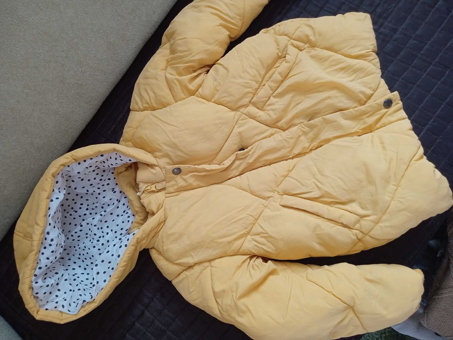 Куртка для дівчинки 104-110