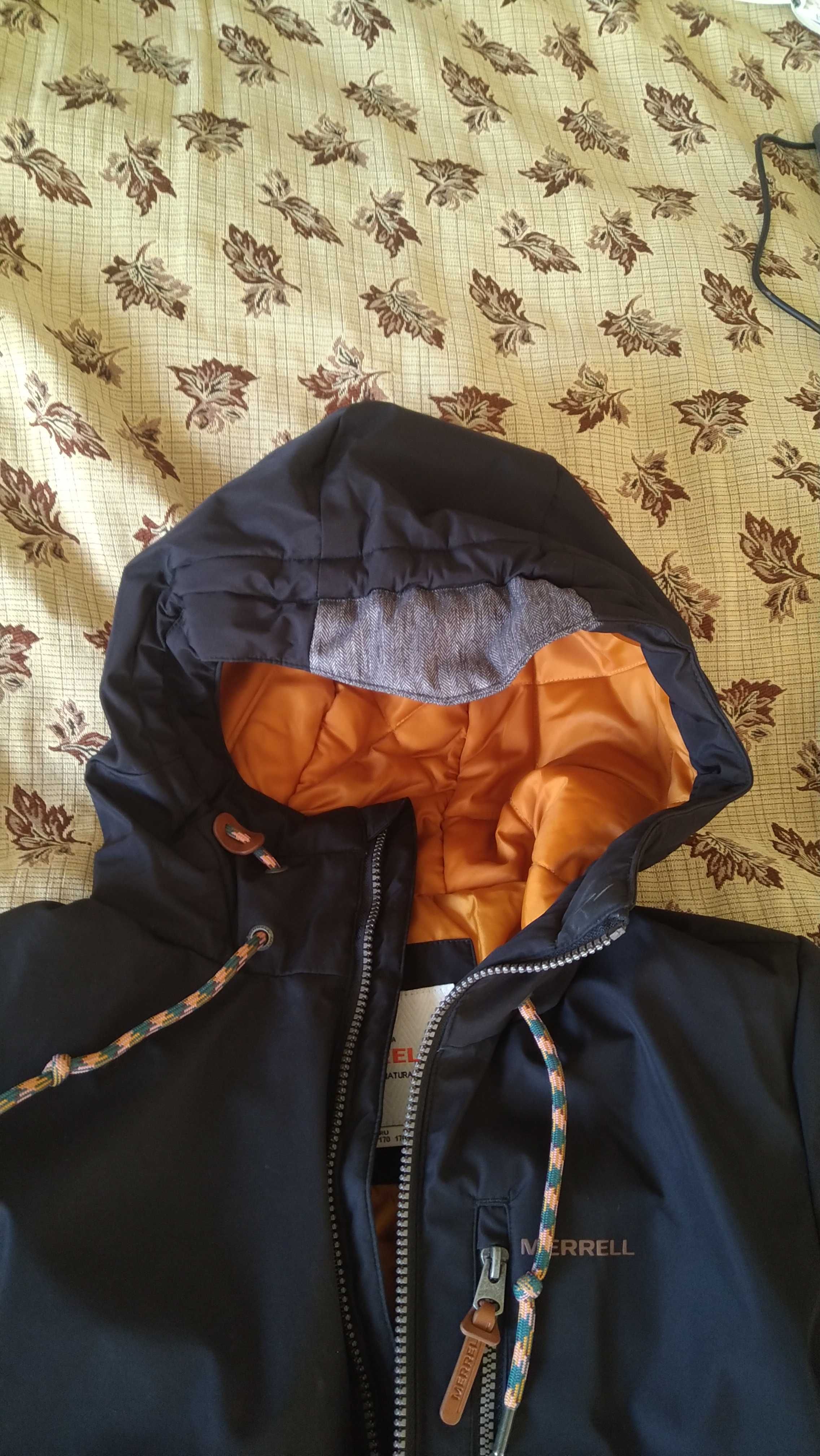 Куртка зимова хлопчача Merrell. Б/в 170 см