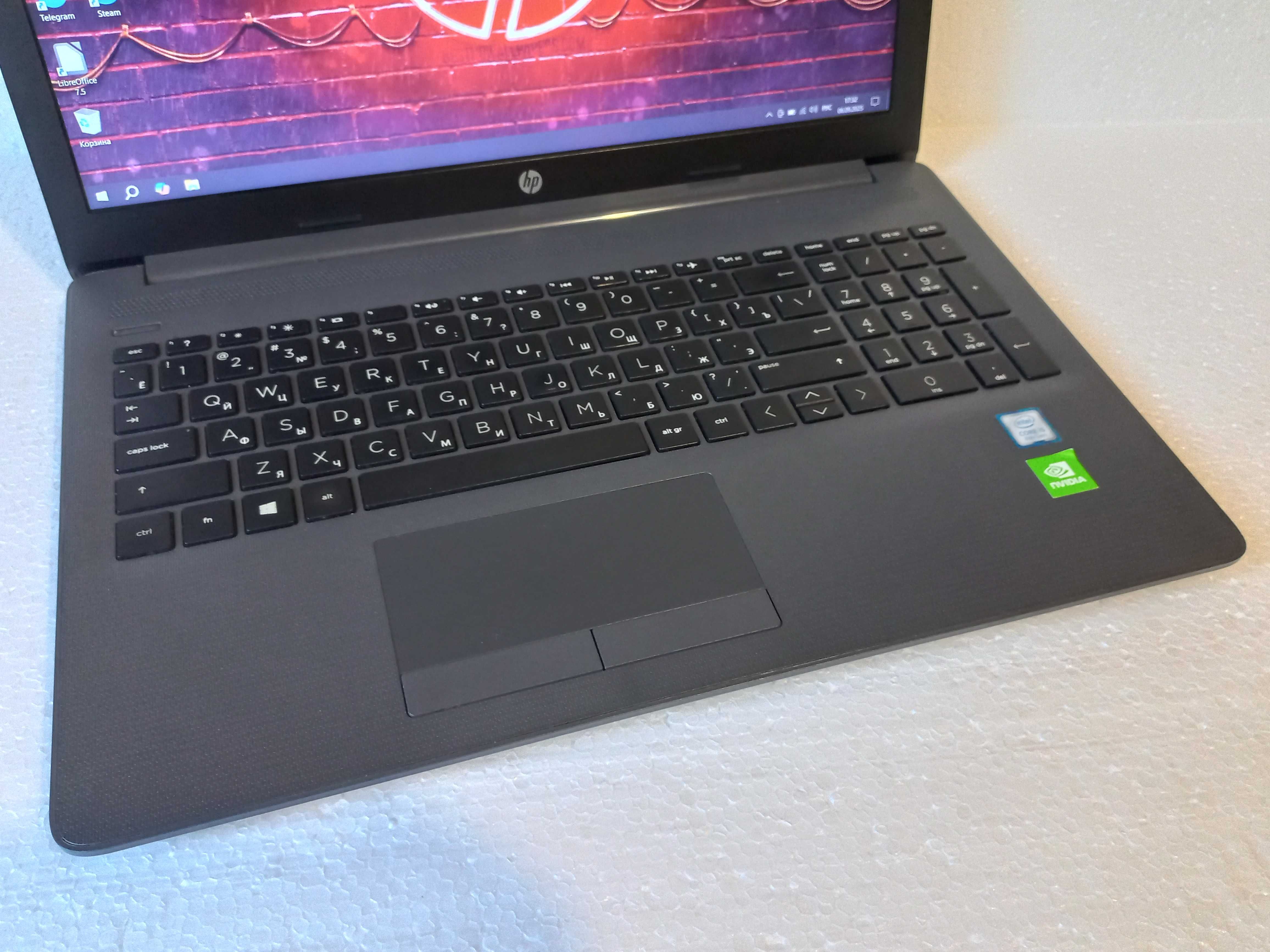 Игровой СВЕЖАК!!  HP 255 G7 + (Core i5 8" го покол.) + ТОП Видео GDDR5