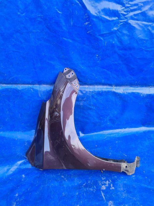 Toyota URBAN CRUISER błotnik prawy 9AH