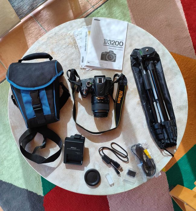 Kit Completo! Nikon D3200 +Lente 18-55mm Vr + Tripé e Acessórios