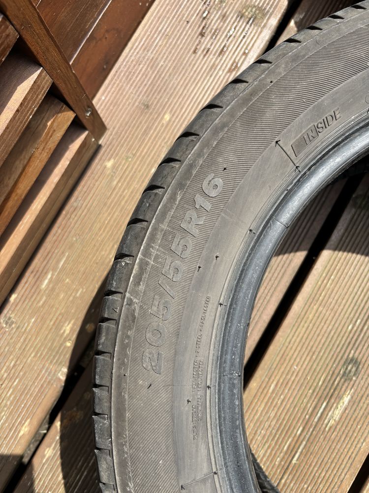 Felgi R16 z oponami Volkswagen Golf