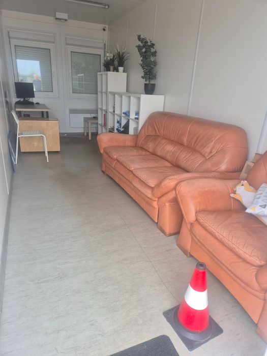 Teren przy węźle S7 blisko lotniska 3200m2 -utwardzony