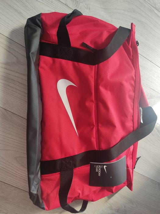 Torba Nike 42 litry , siłownia , podroż