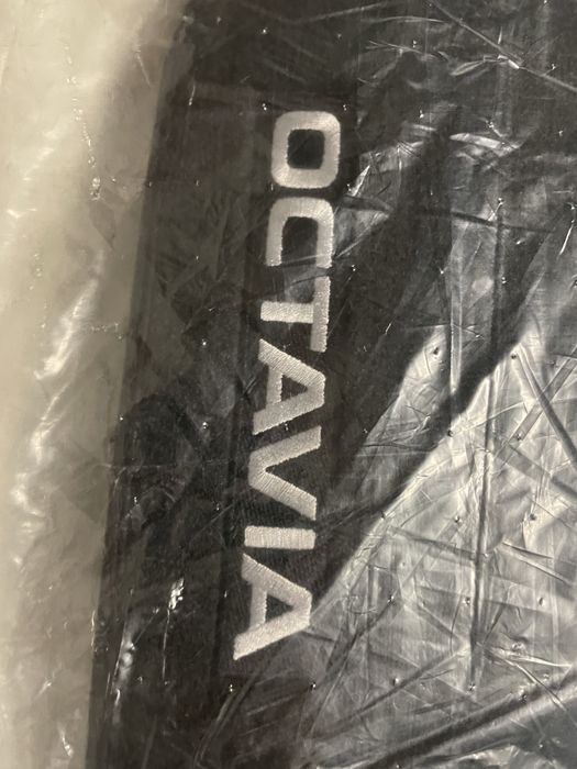 Komplet oryginalnych dywaników Skoda Octavia