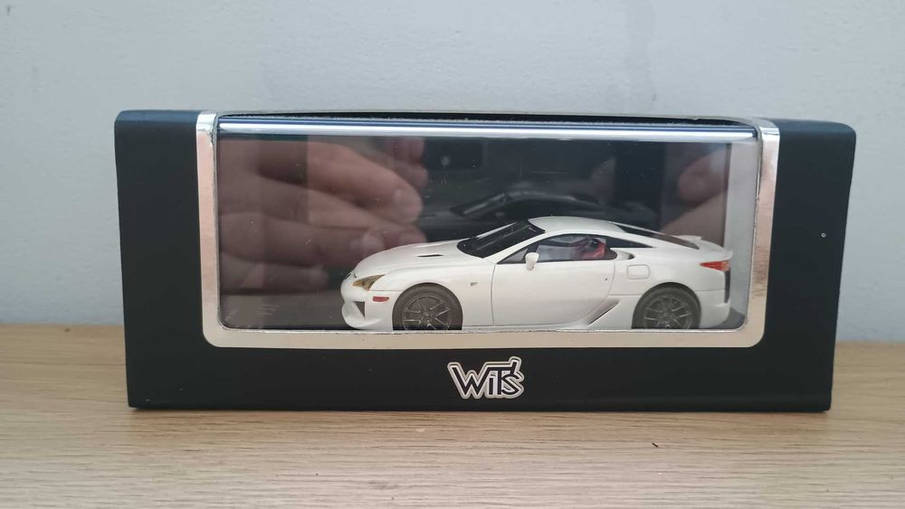 Lexus LFA 2011 white (Wit`z) 1/43 1:43